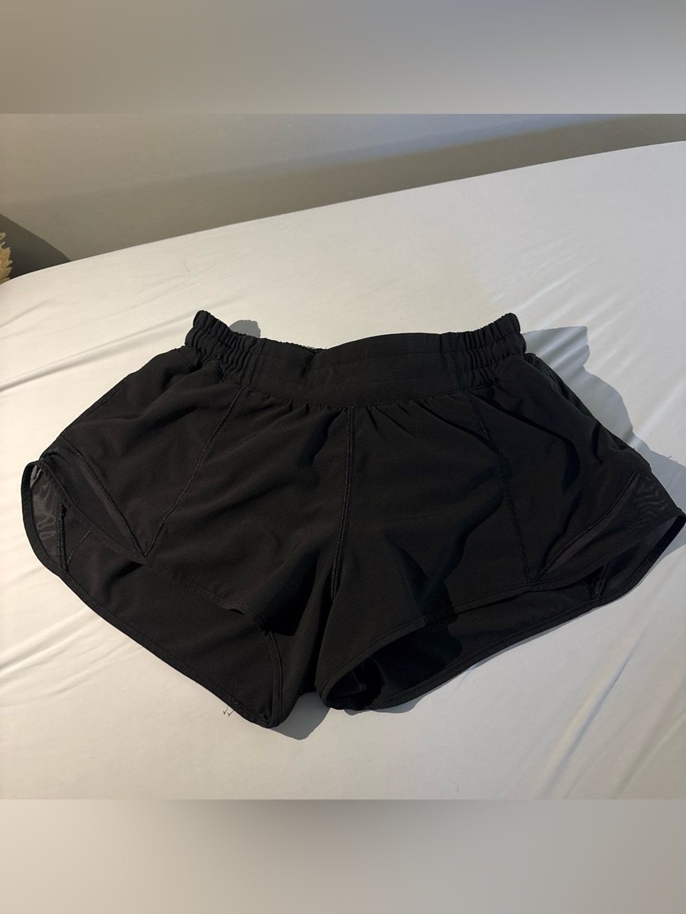 Lululemon Hotty Hots Low rise